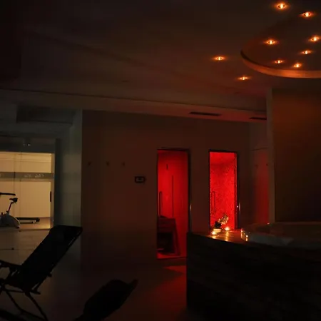 Geraeumige Mit Privatem Sonnenbalkon Lejlighed Splitska