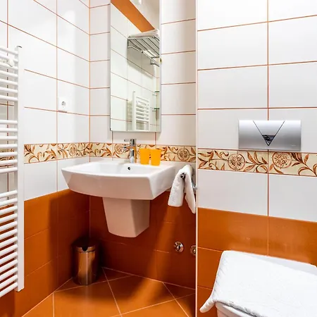 Lejlighed Geraeumige Mit Privatem Sonnenbalkon Splitska